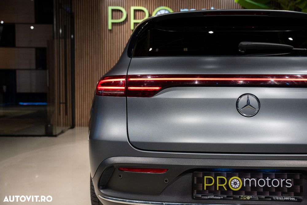 Mercedes-Benz EQC - 14