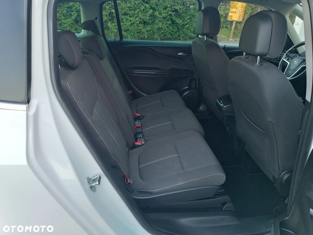 Opel Zafira 1.4 Turbo Edition - 19
