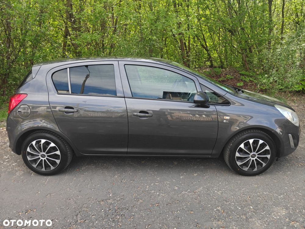 Opel Corsa - 4