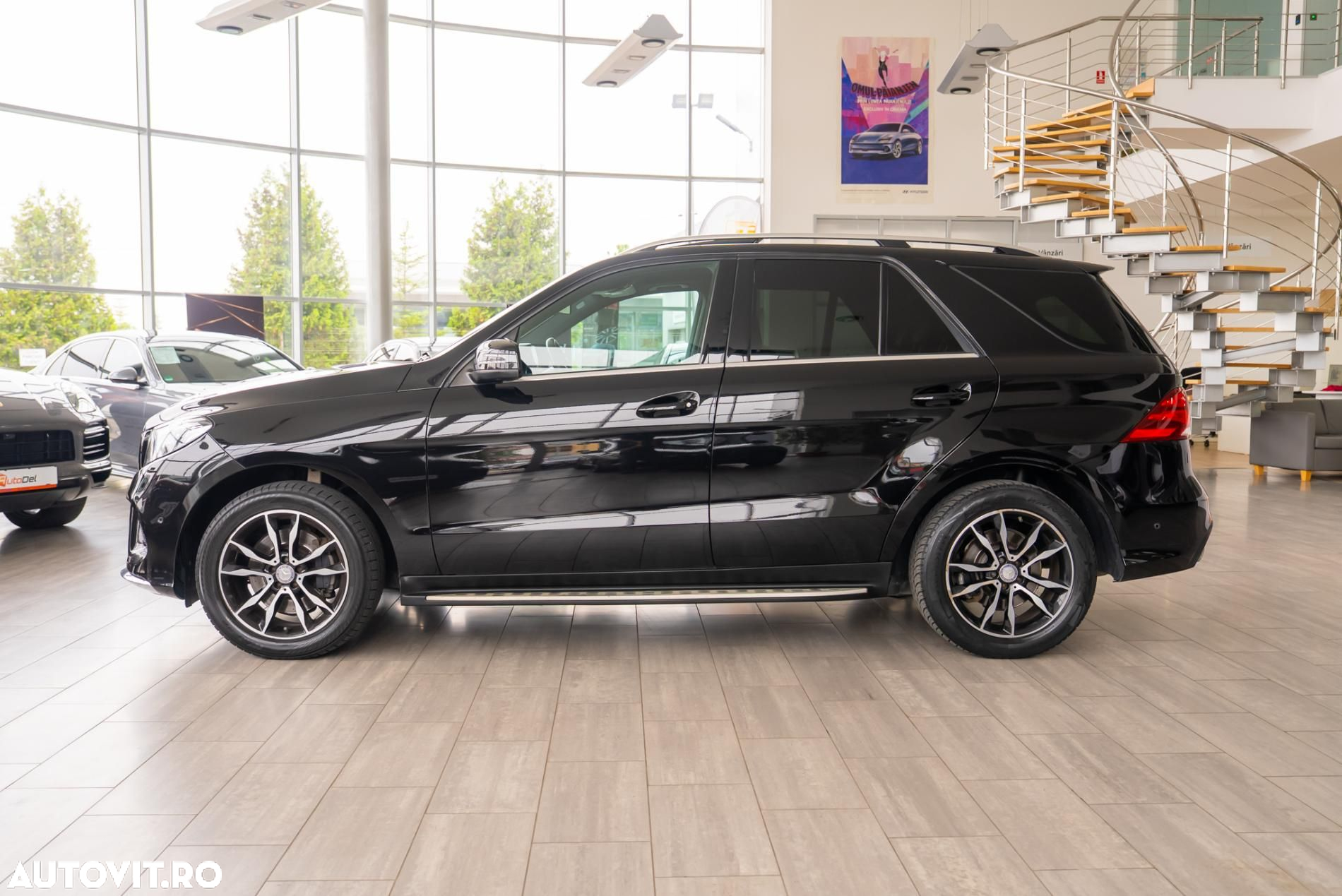 Mercedes-Benz GLE 250 d 9G-TRONIC AMG Line - 10