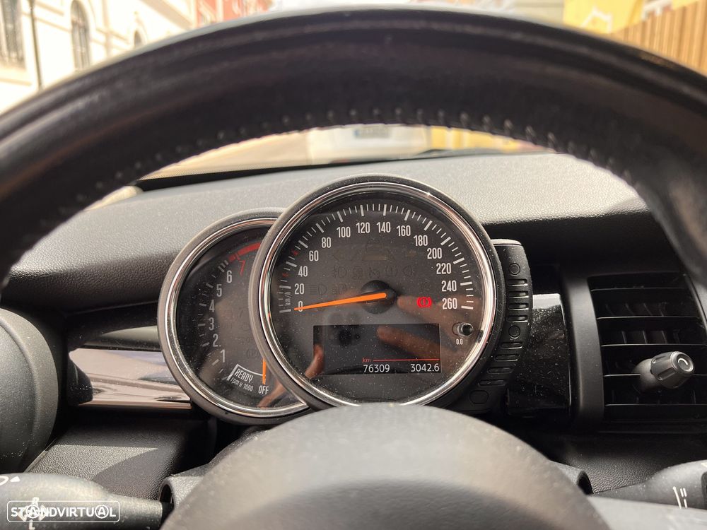 MINI 3 Portas - 12