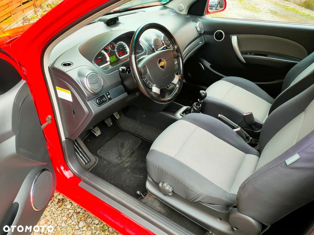 Chevrolet Aveo 1.4 16V LS - 21