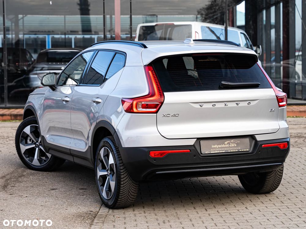 Volvo XC 40 - 4
