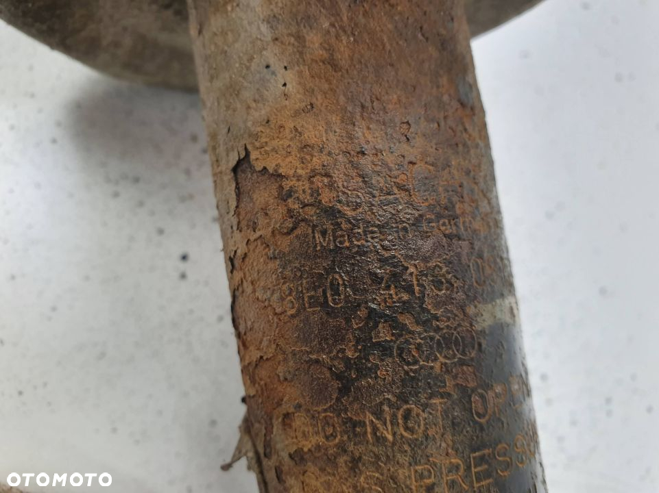 AMORTYZATOR PRAWY PRZÓD AUDI A4 B6 8E0413031 - 3