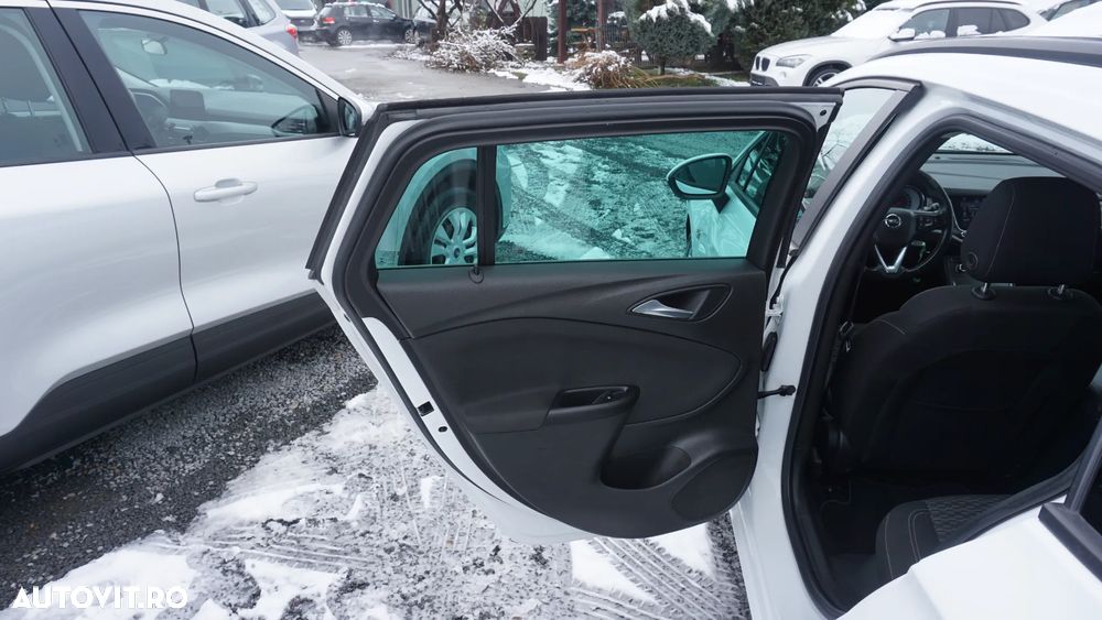 Opel Astra 1.6 D Start/Stop Selection - 8