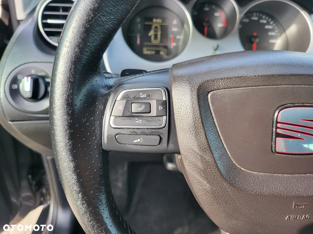 Seat Altea XL 1.6 TDI DPF CR DSG Style Copa - 29