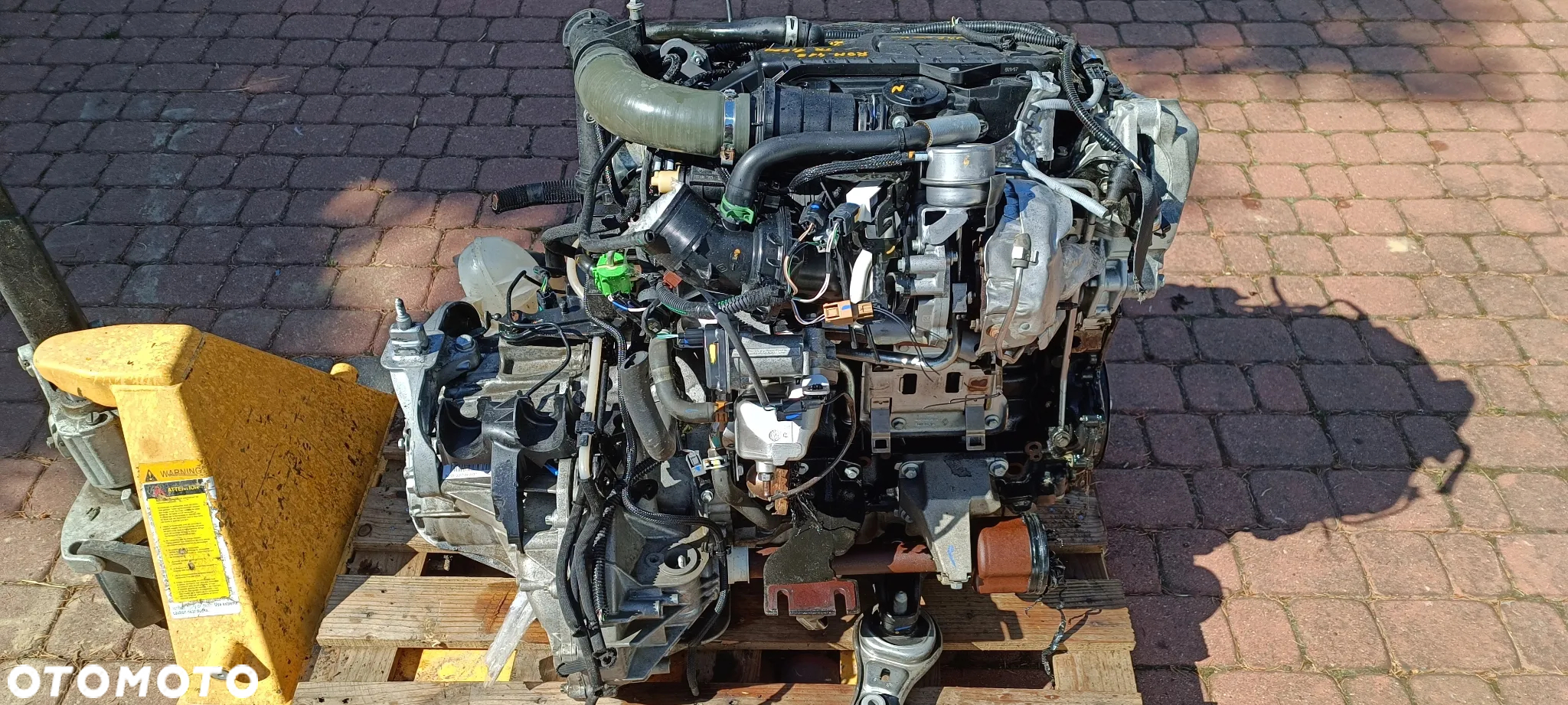 Silnik 1,6 DCi R9M413 Trafic Vivaro 146 000km - 4