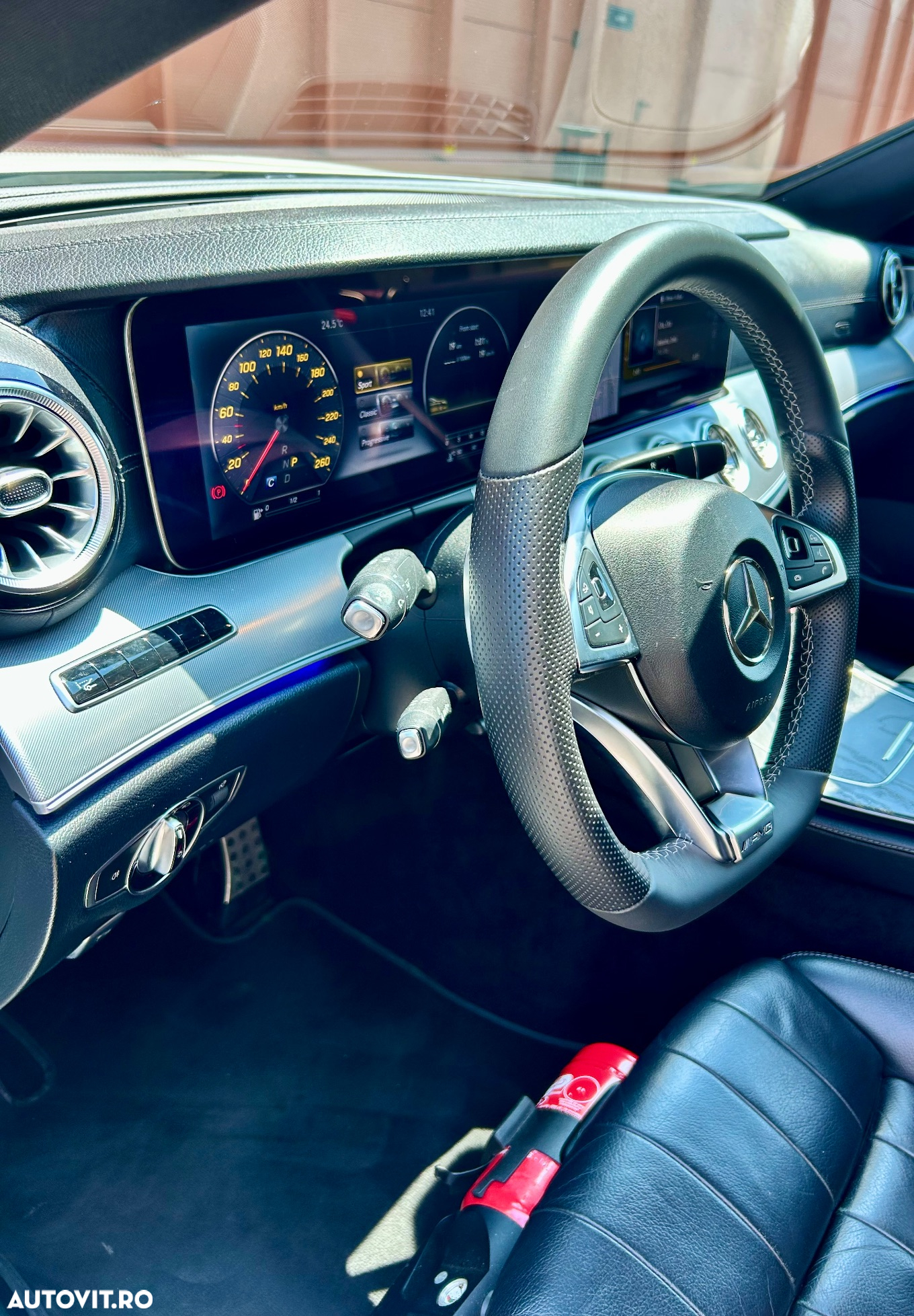 Mercedes-Benz E 220 d Coupe 9G-TRONIC AMG Line - 4