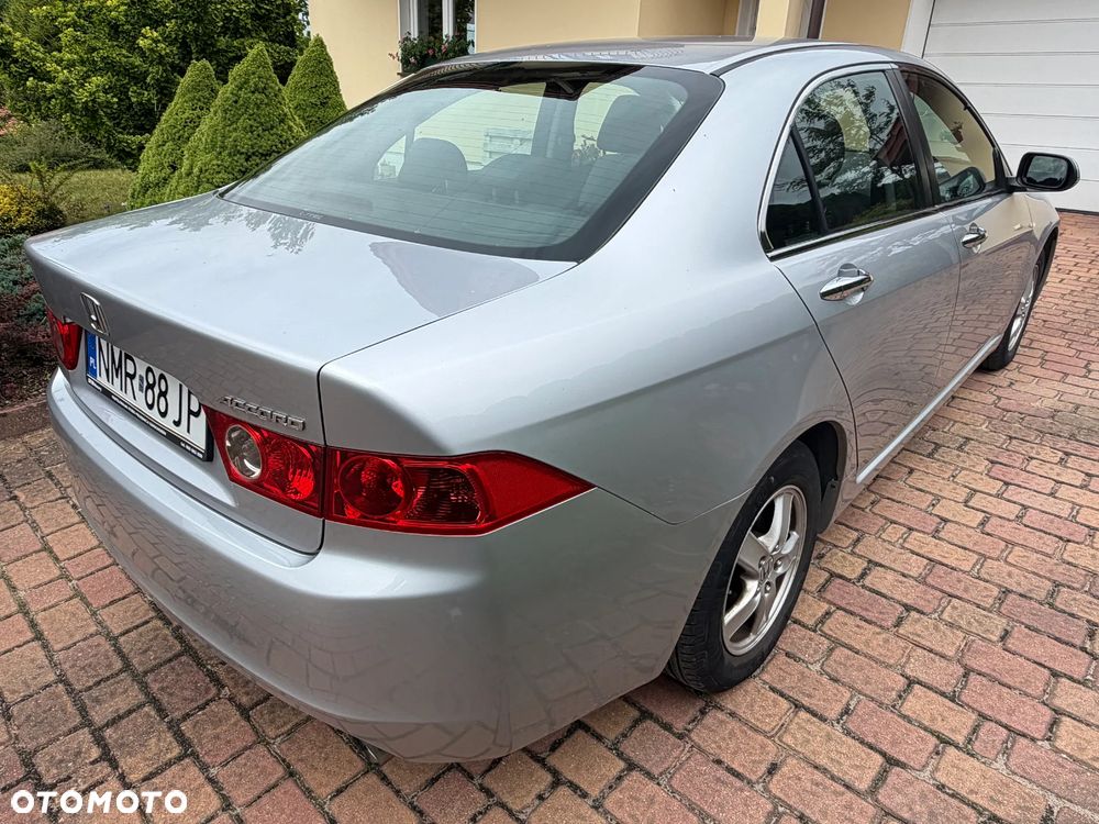 Honda Accord 2.0 Comfort - 5