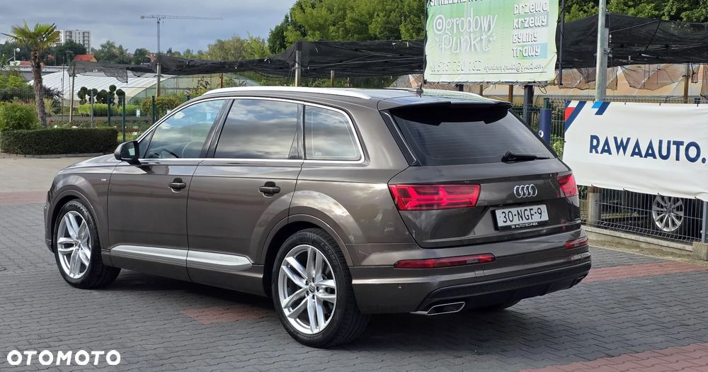 Audi Q7 - 3