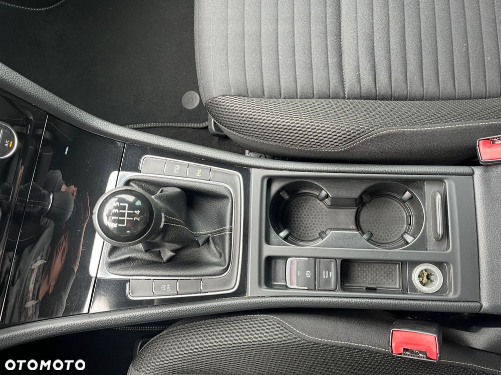 Volkswagen Golf 1.2 TSI BMT Trendline - 14