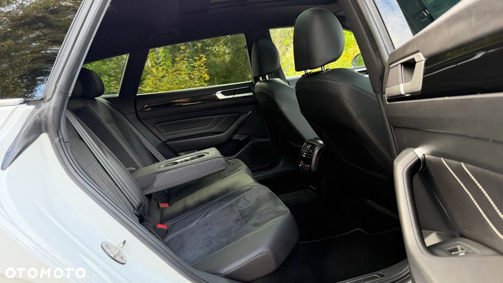 Volkswagen Arteon Shooting Brake ver-2-0-tdi-scr-r--line-dsg - 17