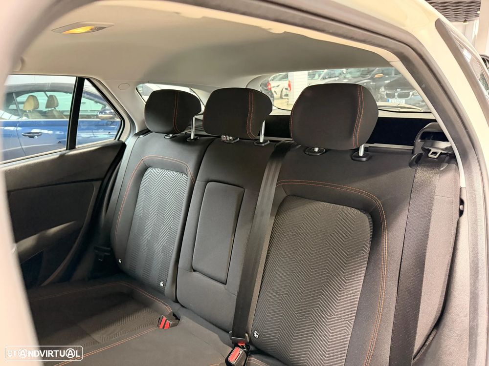 Fiat Tipo Station Wagon Cross 1.0 GSE T3 Cross - 20