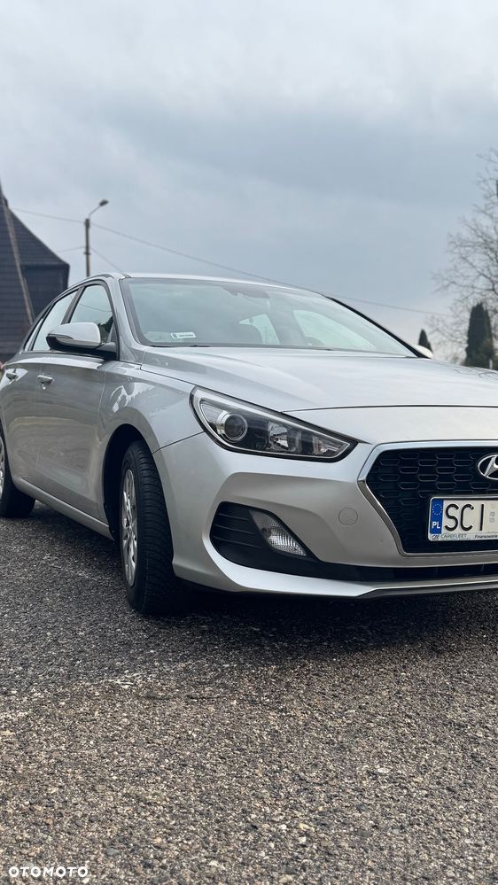 Hyundai i30 1.4 Classic + - 3