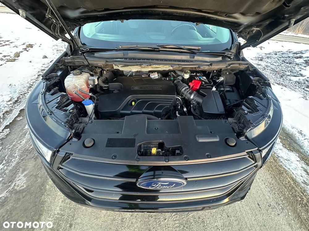 Ford Edge 2.0 TDCi Bi-Turbo 4x4 ST-LINE - 11