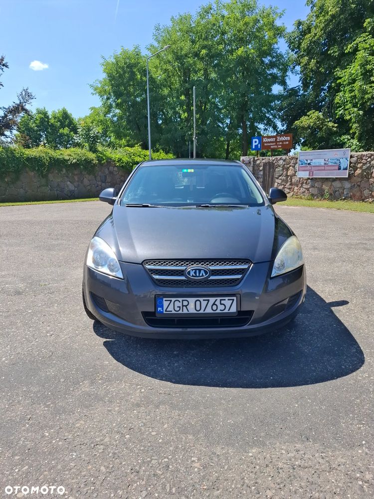 Kia Ceed 1.4 Comfort - 3