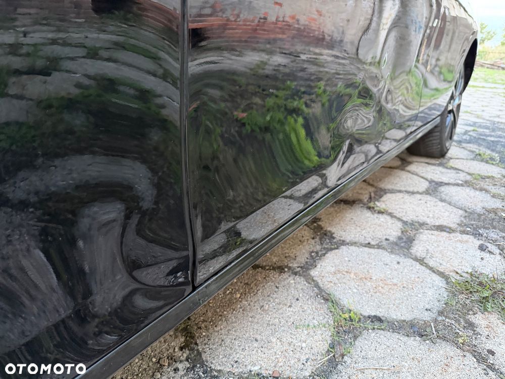 Mercedes-Benz Klasa E 220 d 9G-TRONIC Exclusive - 6