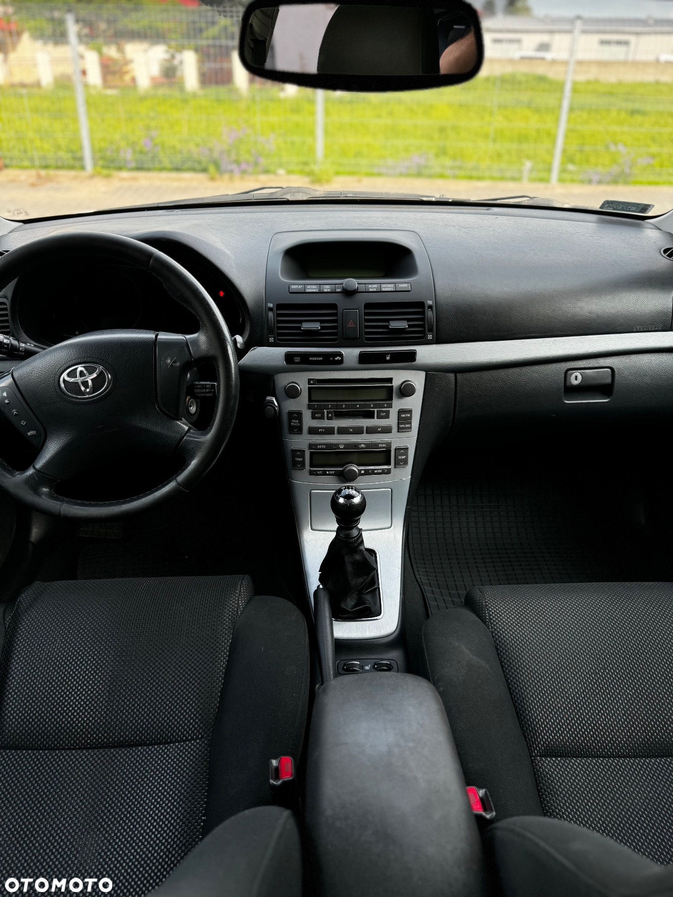 Toyota Avensis 1.8 VVT-i Luna - 10