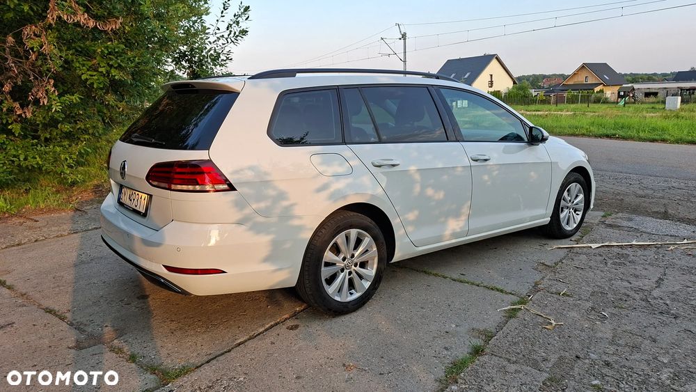 Volkswagen Golf 1.6 TDI BMT Comfortline - 1