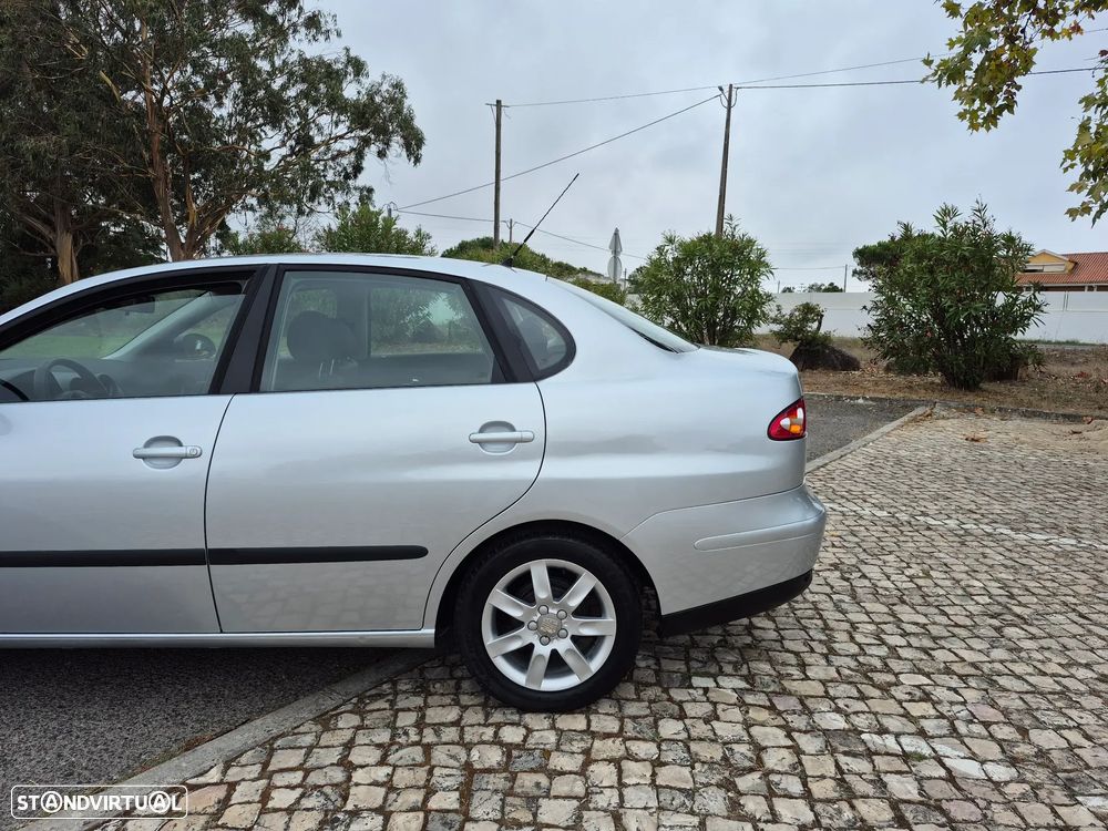 SEAT Cordoba 1.4 16V Stylance - 8