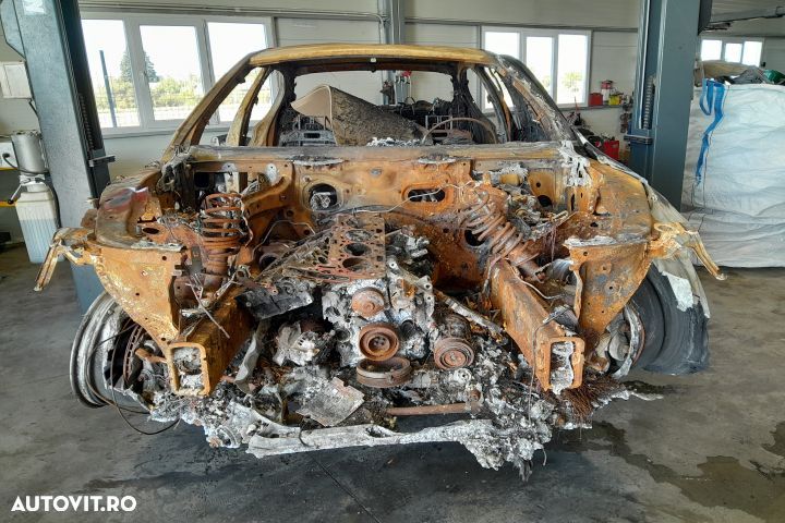 Oglinda retrovizoare parbriz E11025891 E11025891 BMW Seria 5 F10 [200 - 6