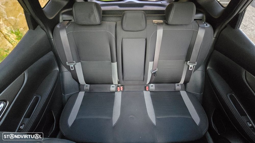 Nissan Qashqai 1.6 dCi Tekna - 39