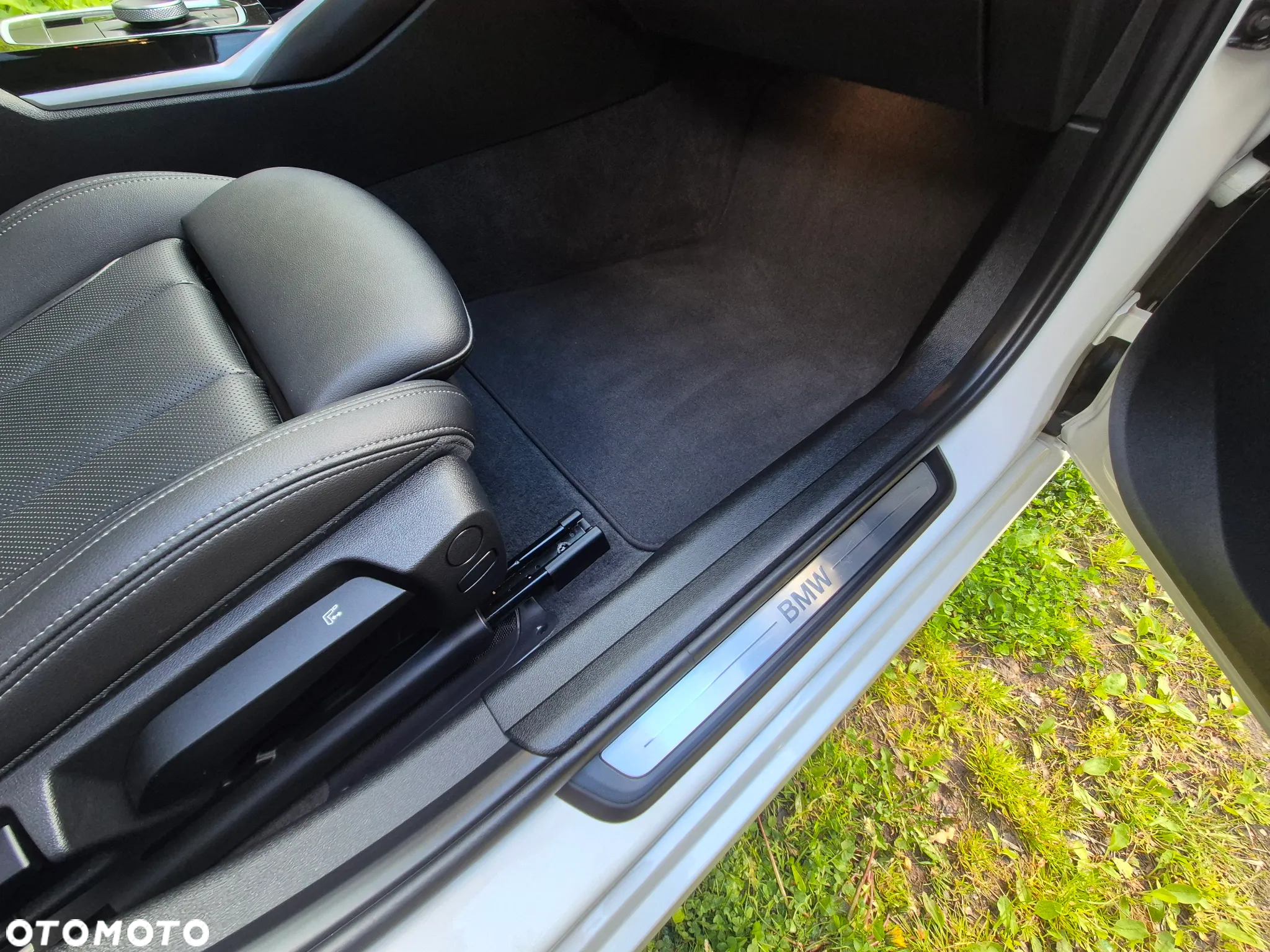 BMW Seria 3 320d Luxury Line - 16