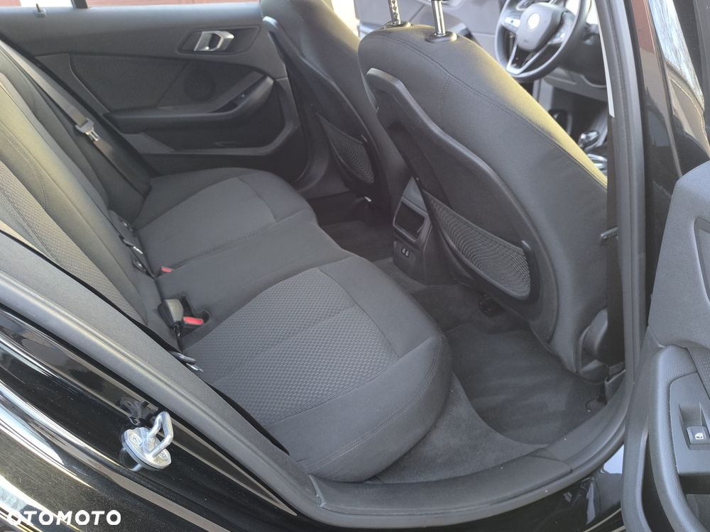 BMW Seria 1 118d - 13