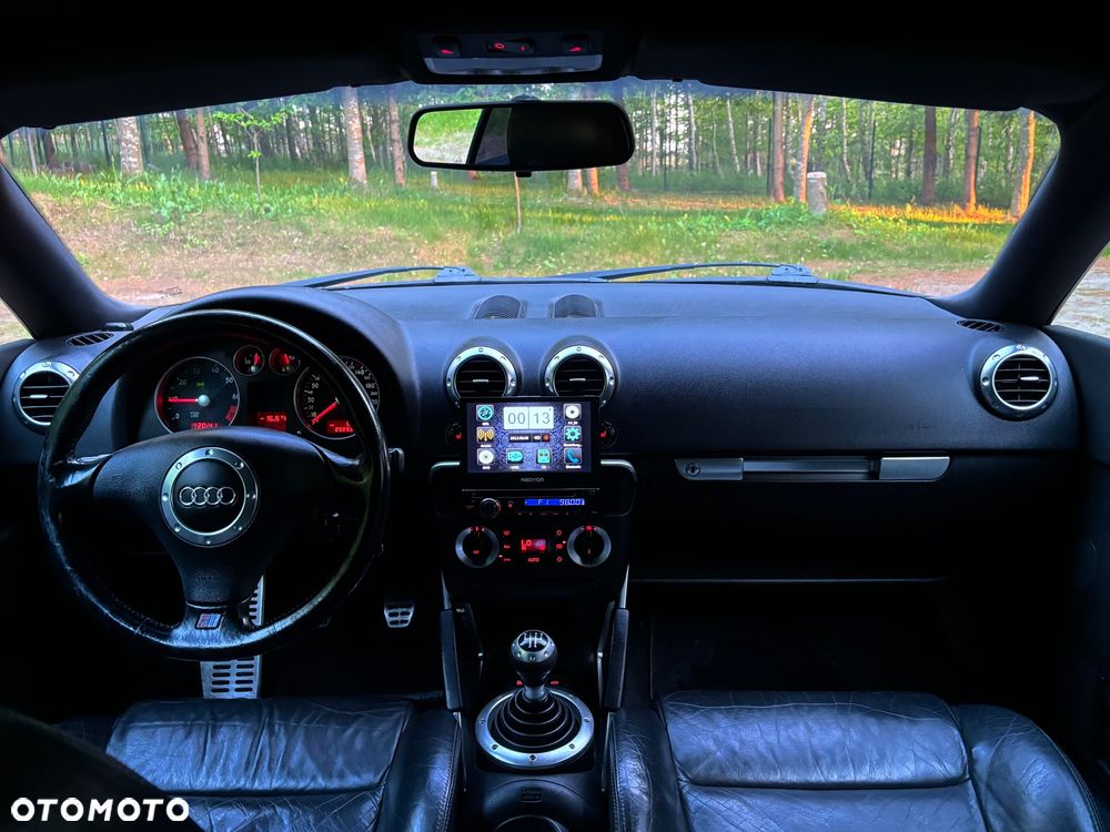 Audi TT Coupé 1.8T - 12