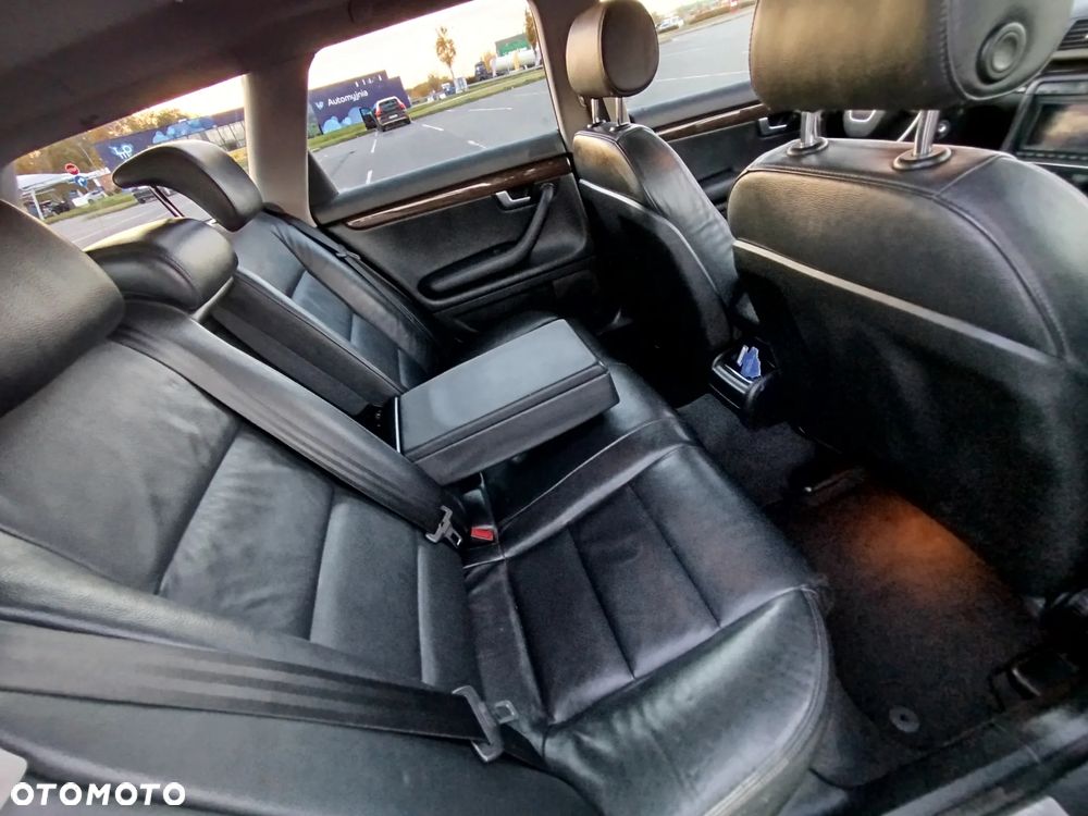 Audi A4 Avant 3.2 FSI Quattro Tiptr - 38