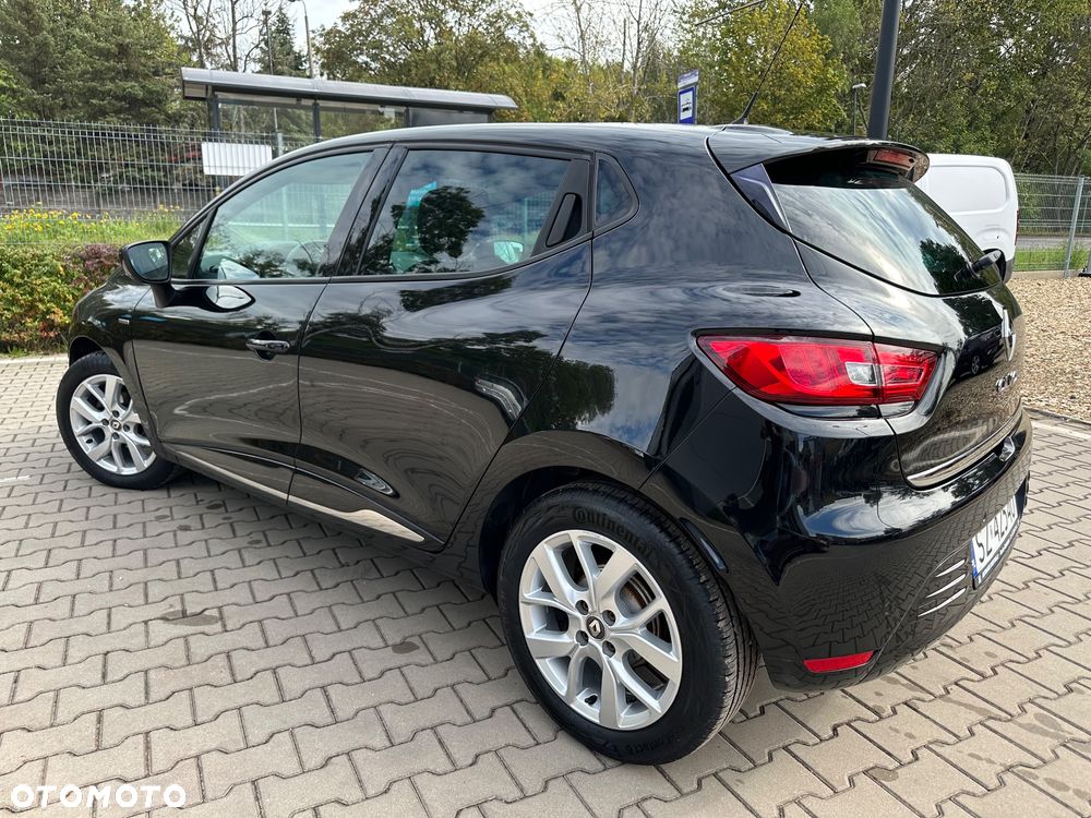 Renault Clio 1.2 16V Limited - 8