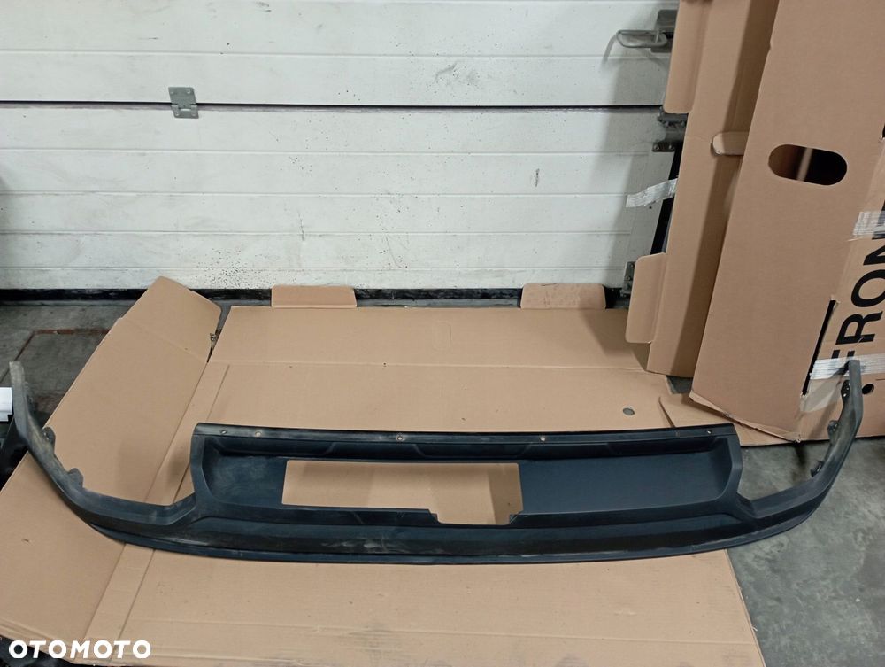 VW TOUAREG DYFUZOR ZDERZAKA TYŁ DOKŁADKA 760807568J - 1