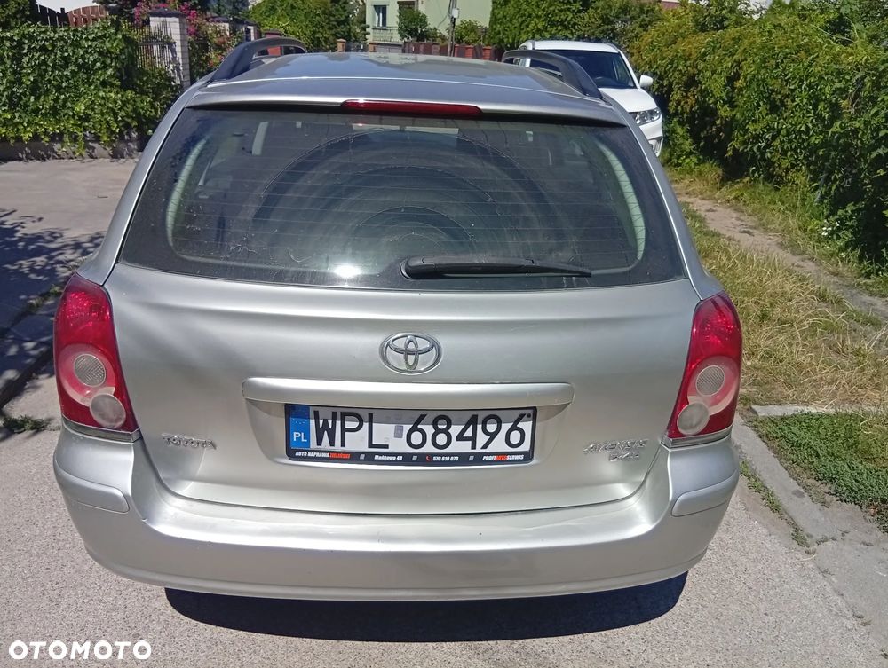Toyota Avensis 2.0 D-4D - 2
