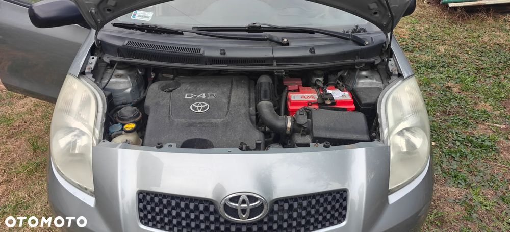 Toyota Yaris 1.4 D-4D Terra A/C - 15