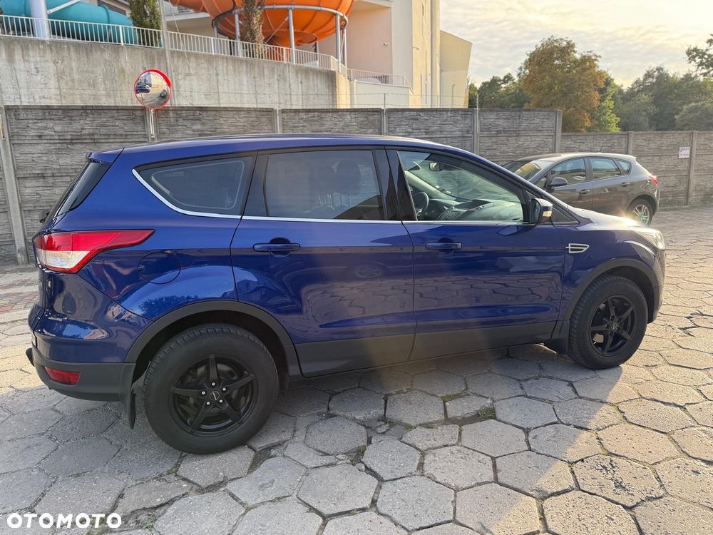 Ford Kuga 1.5 EcoBoost 2x4 Titanium - 5