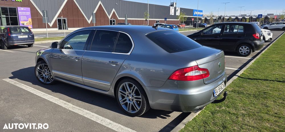Skoda Superb 2.0 TDI DSG Ambition - 15