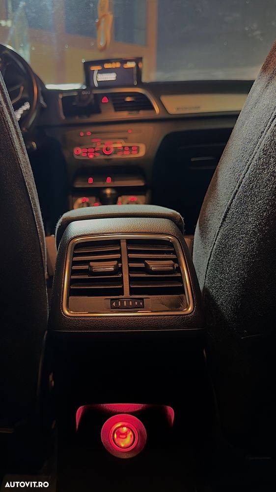 Audi Q3 2.0 TDI Quattro S-Tronic - 11