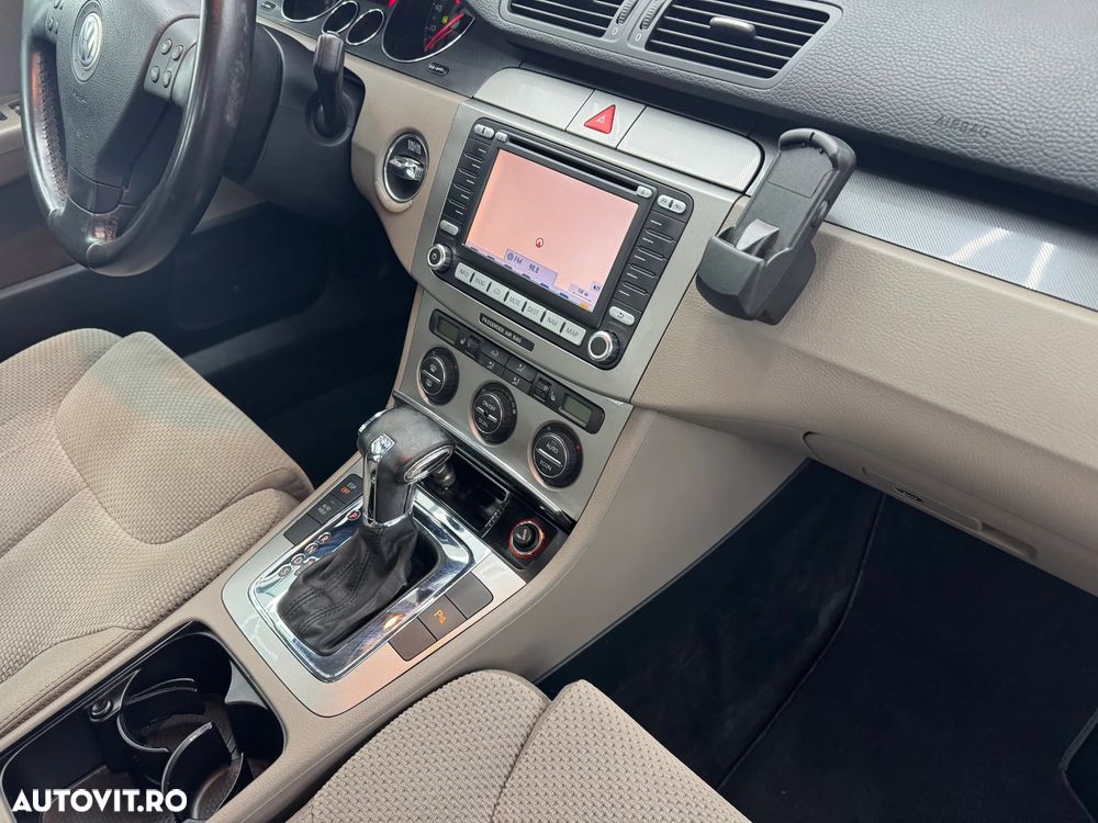 Volkswagen Passat 2.0 TDI DPF DSG Comfortline - 18