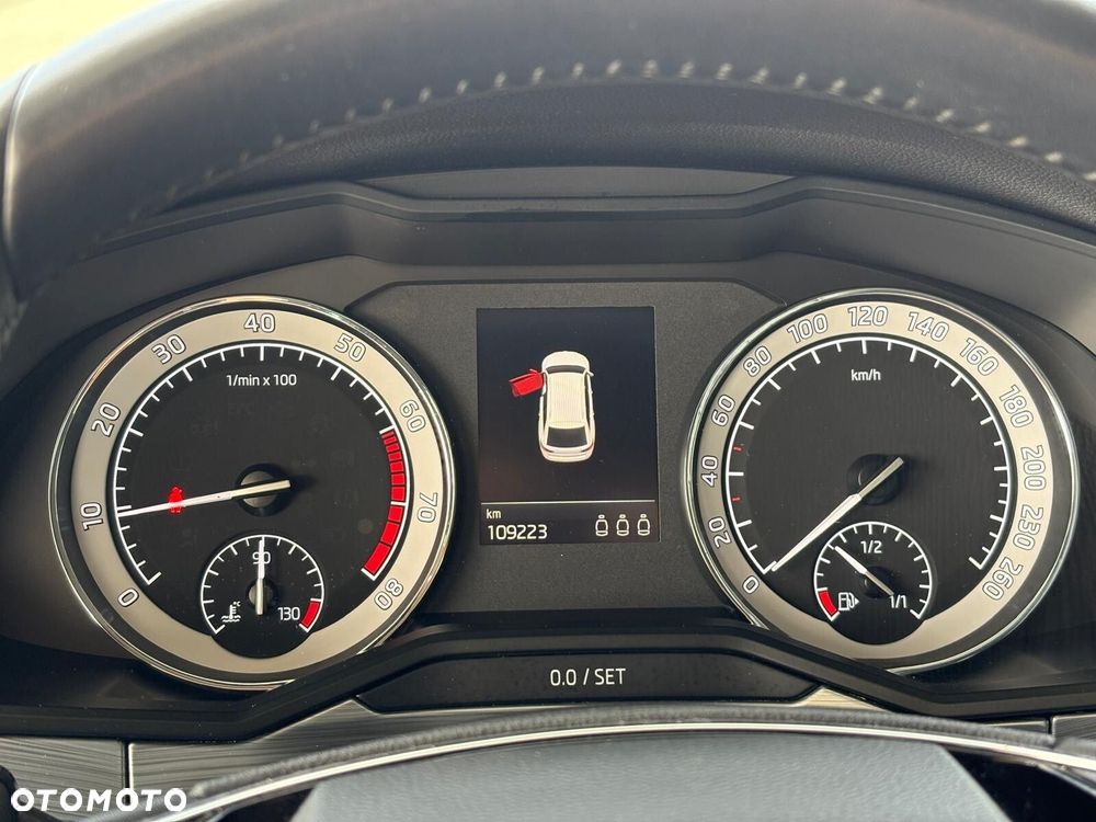 Skoda Superb - 20
