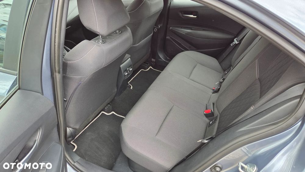 Toyota Corolla 1.8 Hybrid Comfort - 13