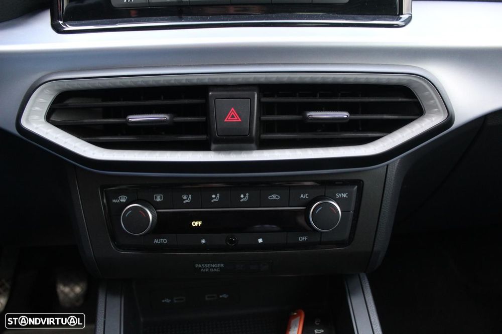 SEAT Ibiza 1.0 TSI FR - 18