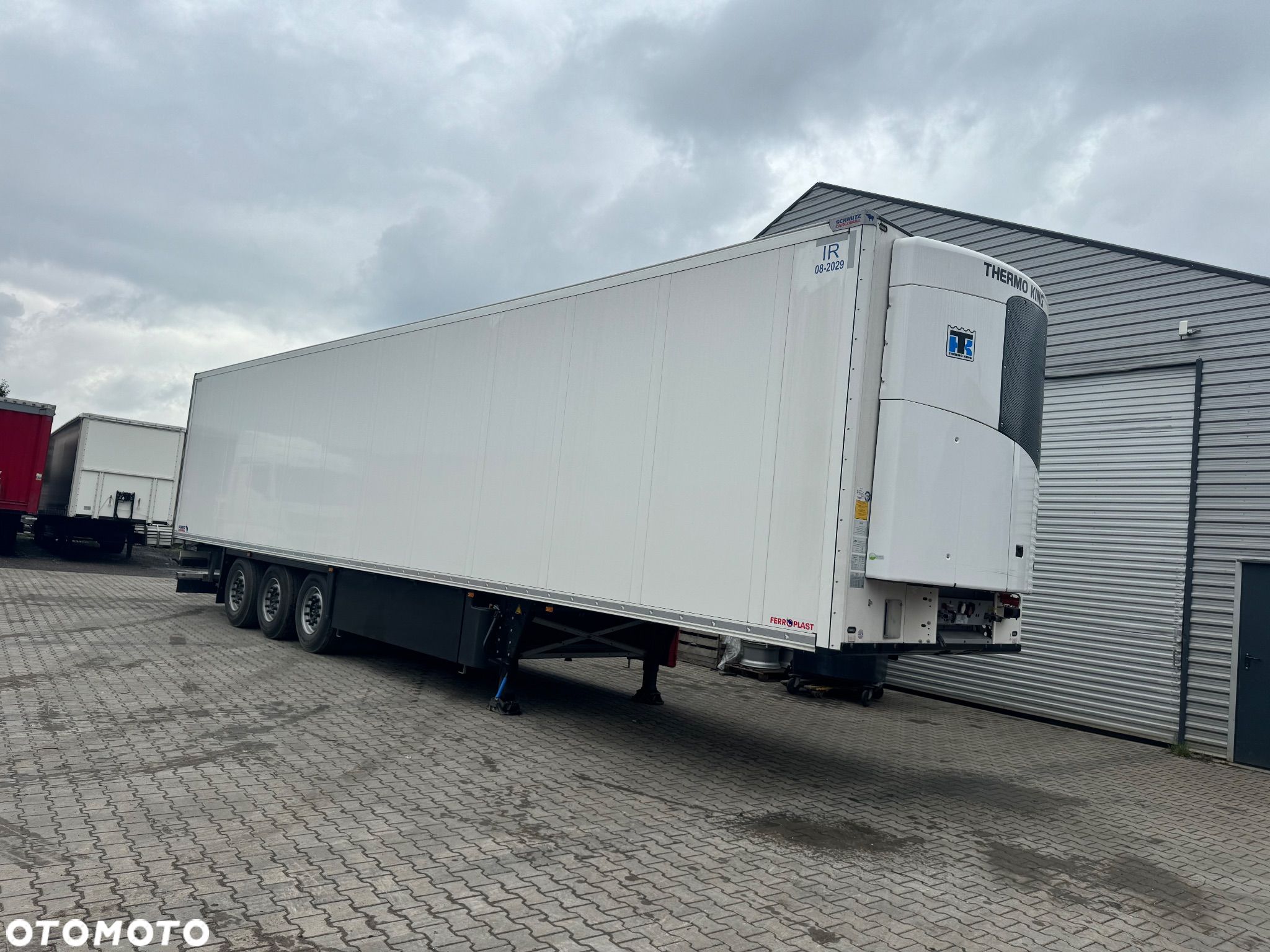 Schmitz Cargobull NOWA 2023 Chlodnia Thermo King doppelstock - 1
