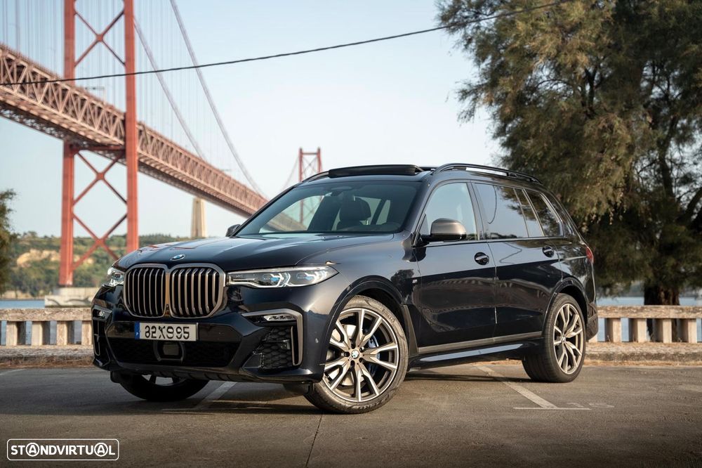 BMW X7 M50d - 28