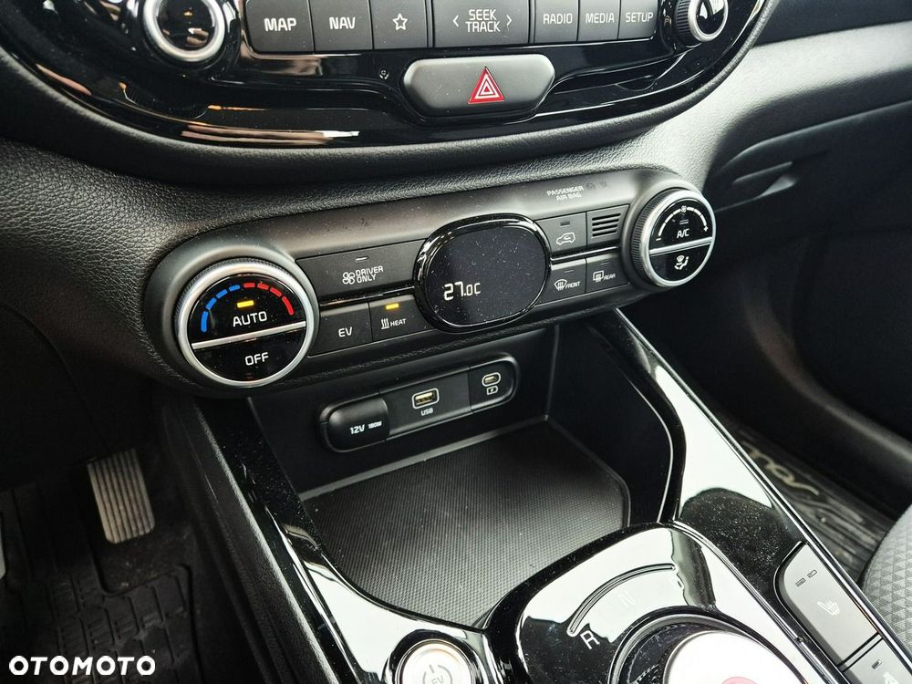 Kia Soul 64kWh M - 33