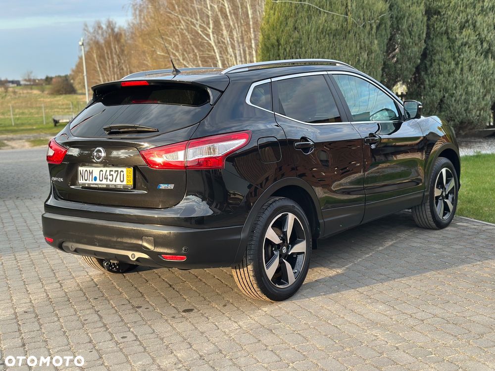 Nissan Qashqai - 11
