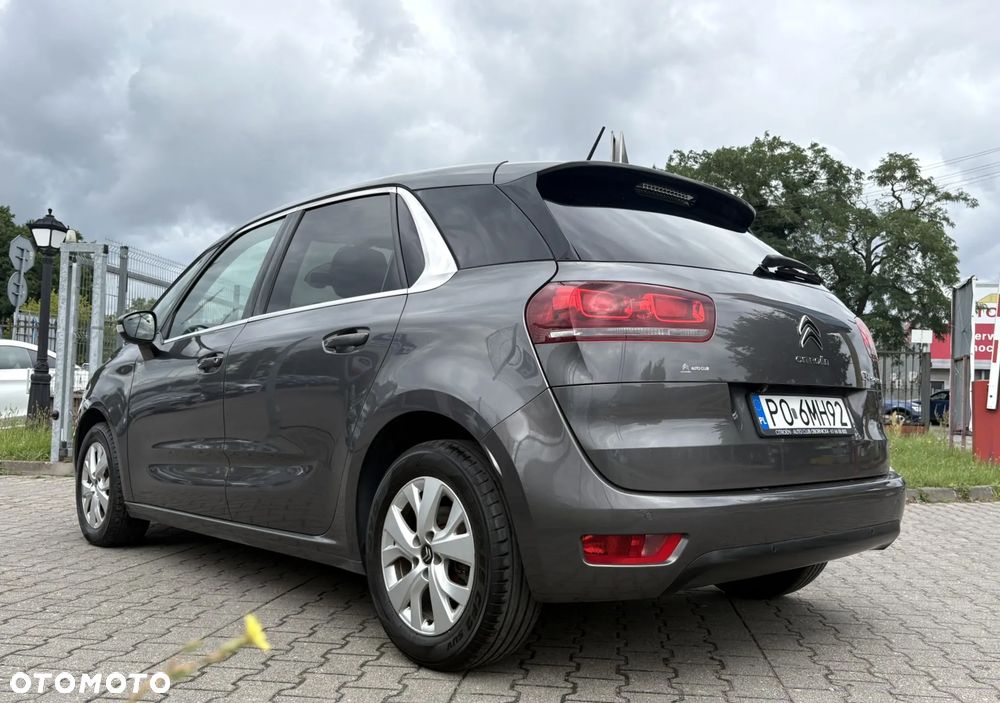 Citroën C4 SpaceTourer 1.2 PureTech More Life S&S EAT8 - 6
