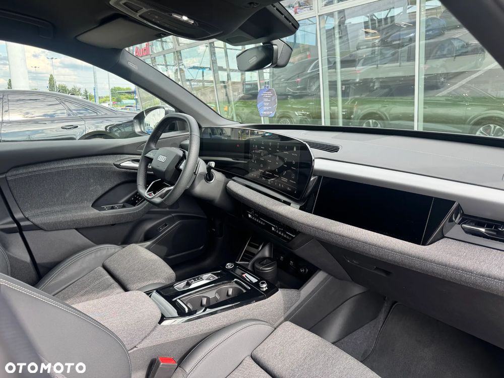 Audi Q6 e-tron - 36
