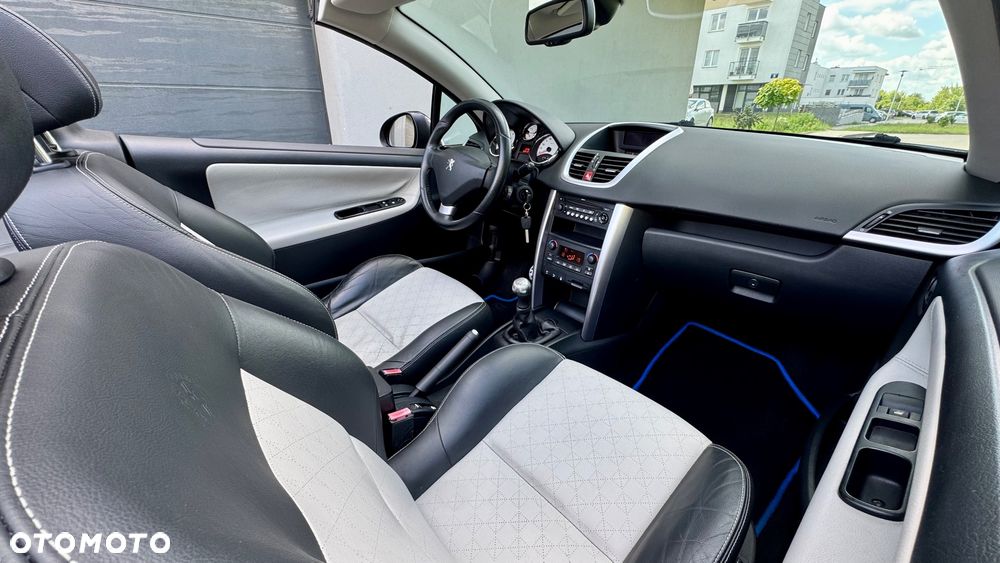 Peugeot 207 CC 1.6 Intense - 20