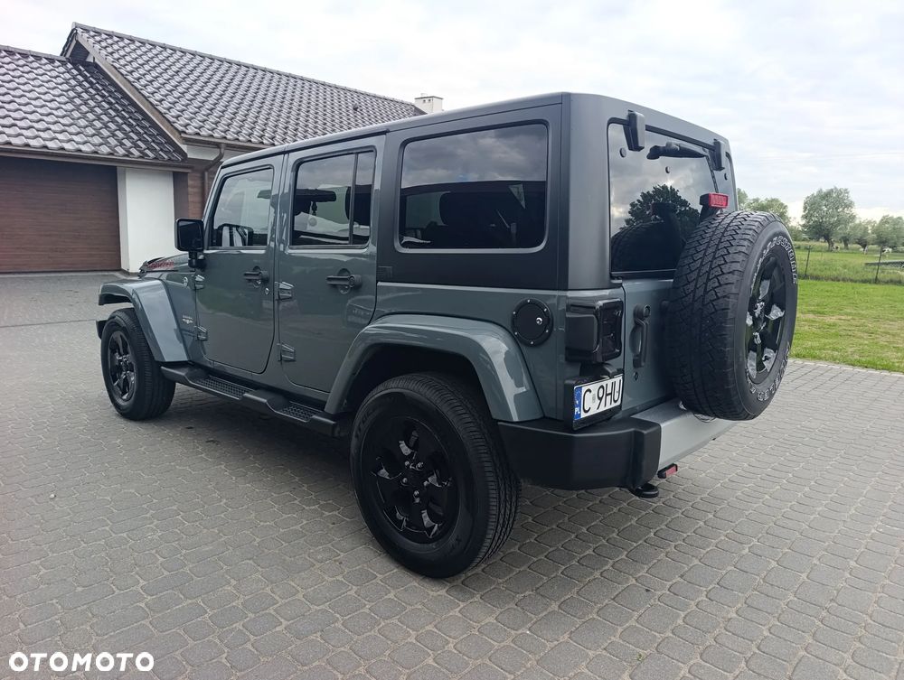 Jeep Wrangler 3.6 Unlim Sahara - 26