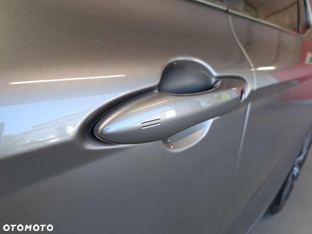 Toyota Camry 2.5 Hybrid Prestige CVT - 38
